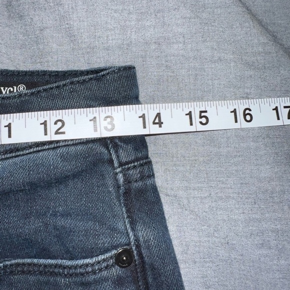 Black [BLANKNYC] the bond 25 jeans mid rise skinny with ripped flares on bottom - Picture 7 of 7